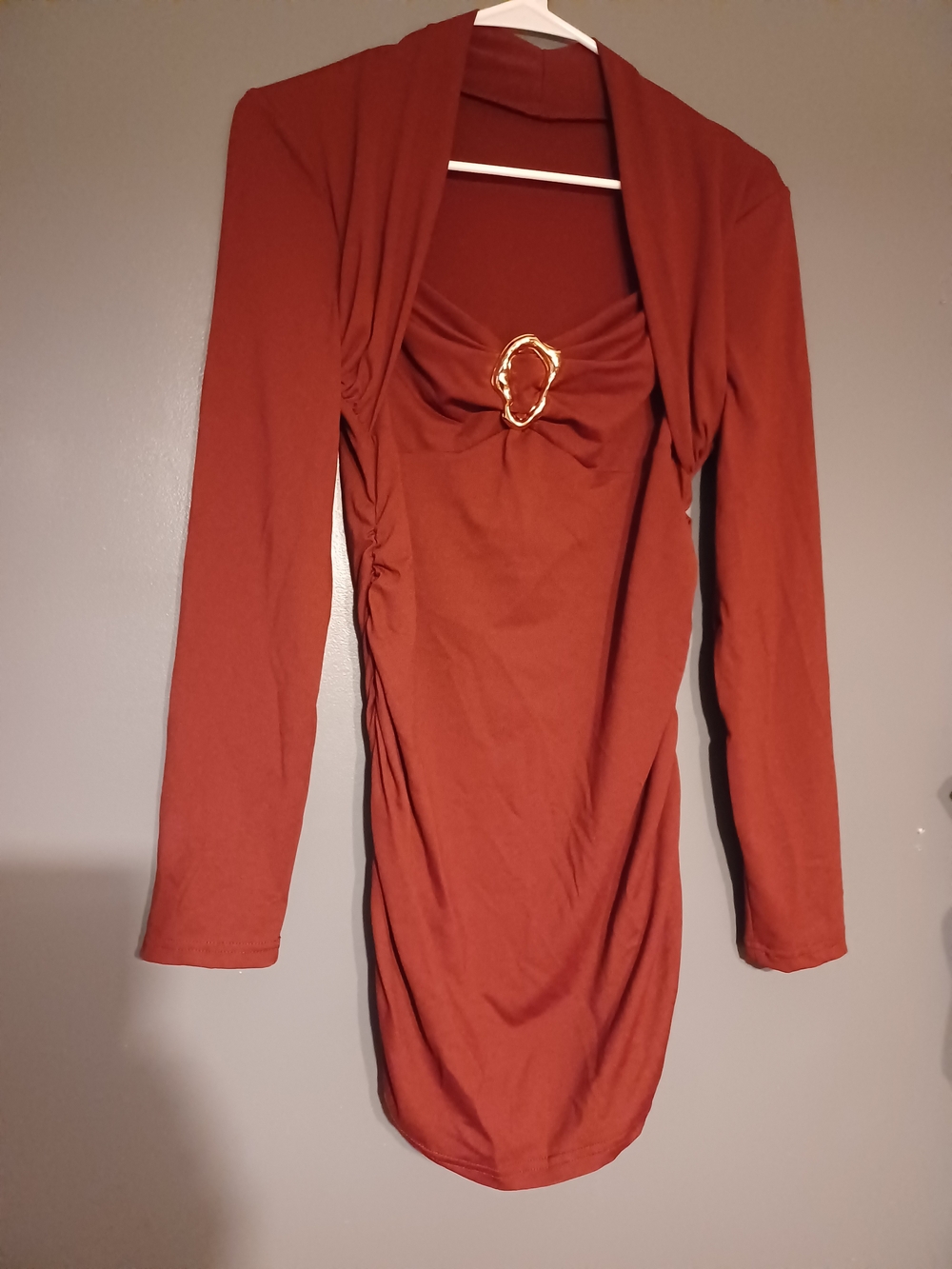 Long Sleeve Red Ruched Bodycon Dress with Gold Accent